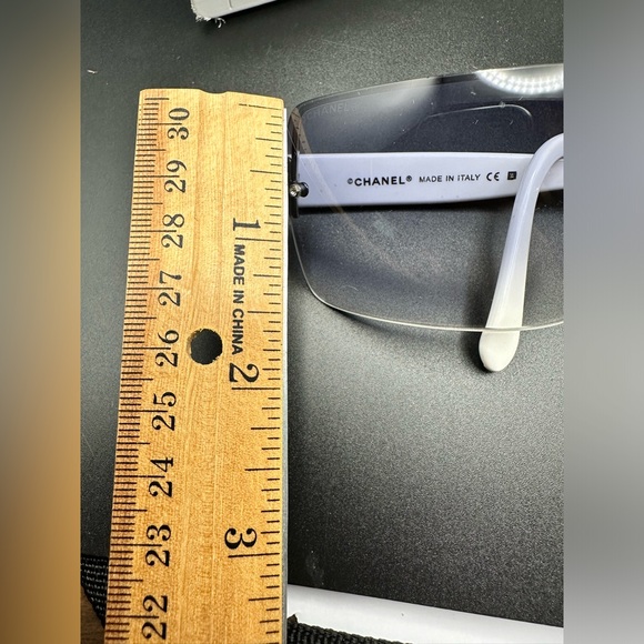 Authentic Vintage Chanel  Sunglasses White Temples Rare Vintage With Dior Case - Picture 2 of 16